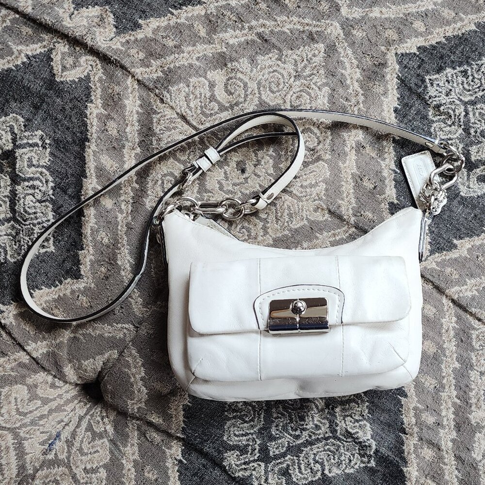 ✅️ Coach Elegant White Leather Shoulder Bag *Very Rare - Picture 2 of 15